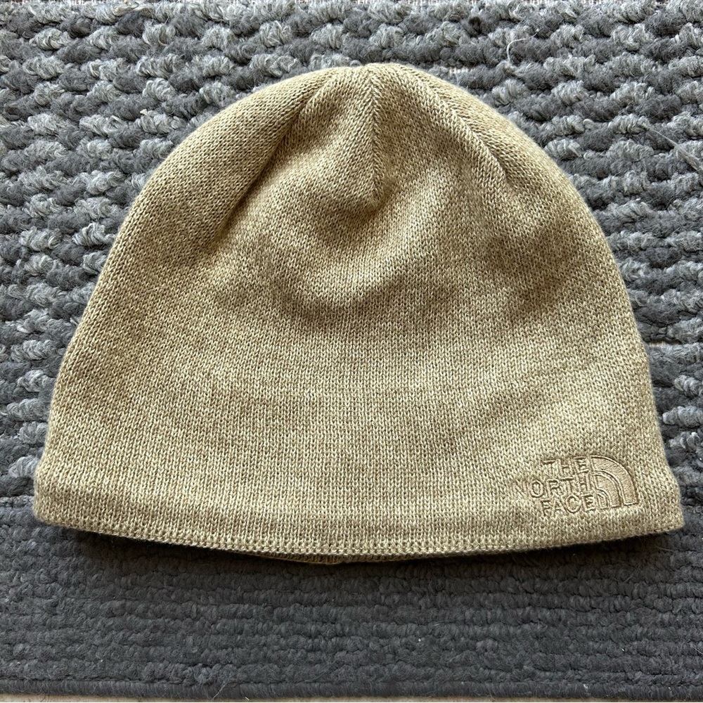 The North Face Khaki Stone Heather Beanie Women’s, Olive Tan